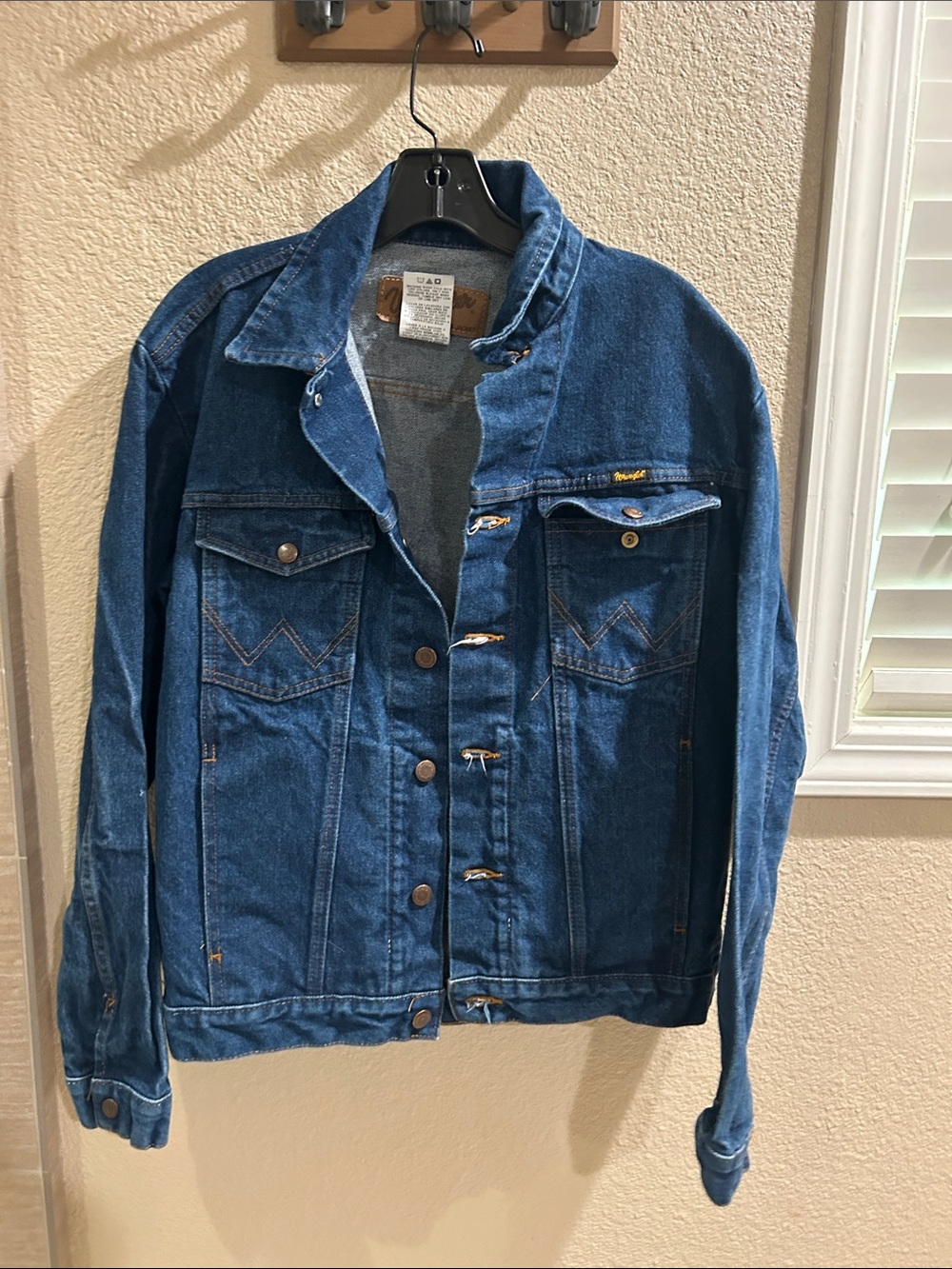 Wrangler Men's Dark Blue Denim Jacket